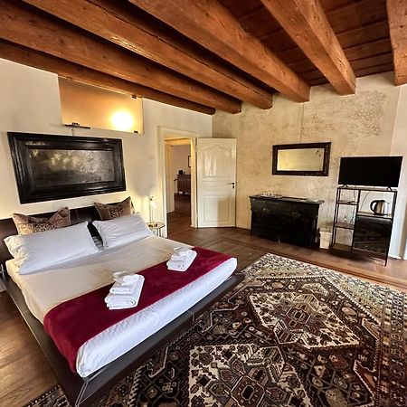 Truly Verona - Delle Erbe Suites Exteriér fotografie