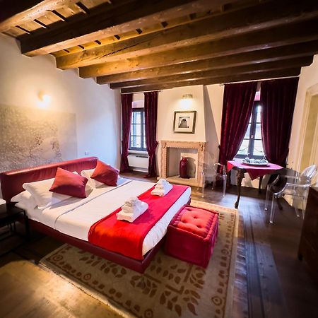 Truly Verona - Delle Erbe Suites Exteriér fotografie