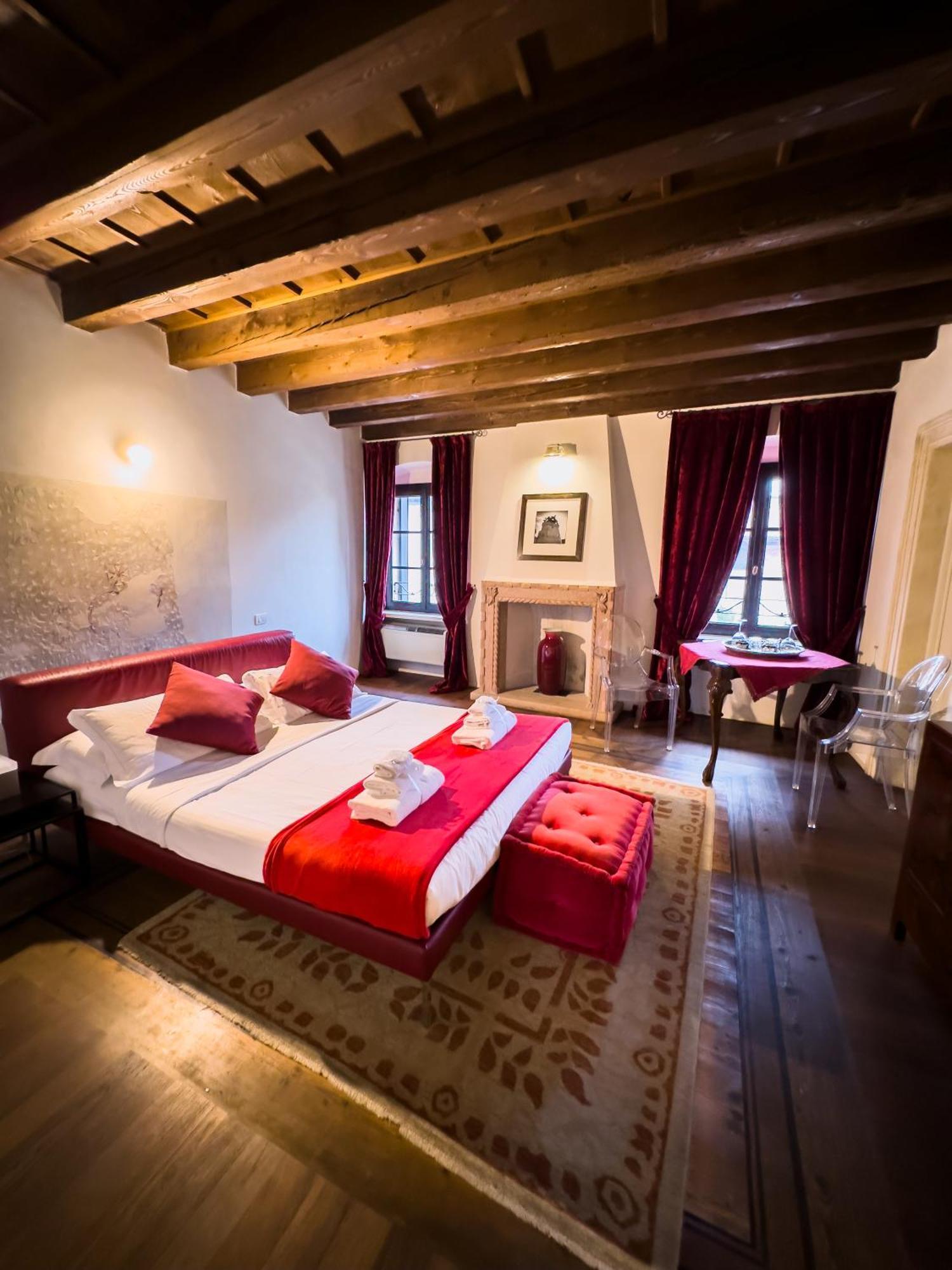 Truly Verona - Delle Erbe Suites Exteriér fotografie