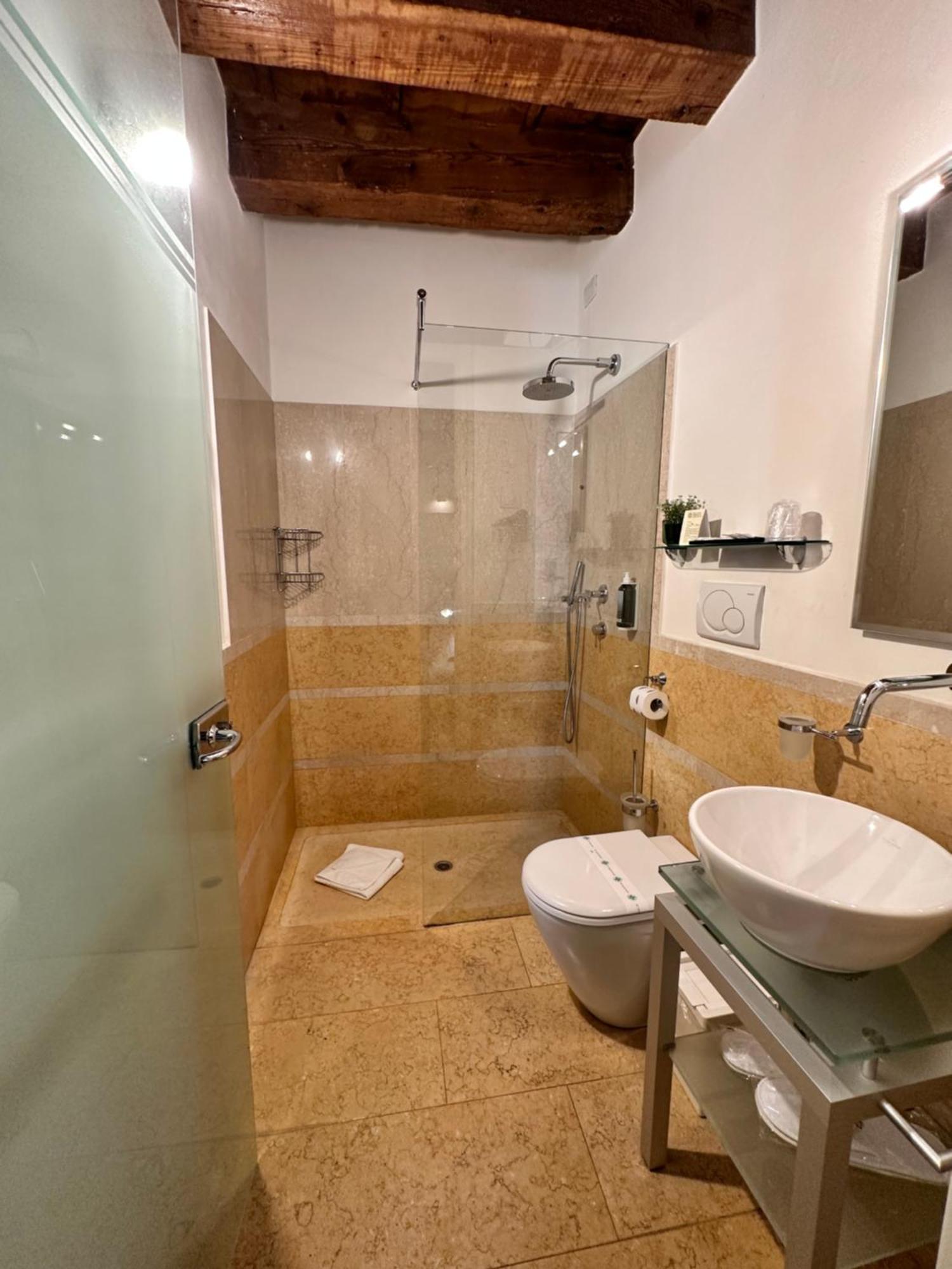 Truly Verona - Delle Erbe Suites Exteriér fotografie
