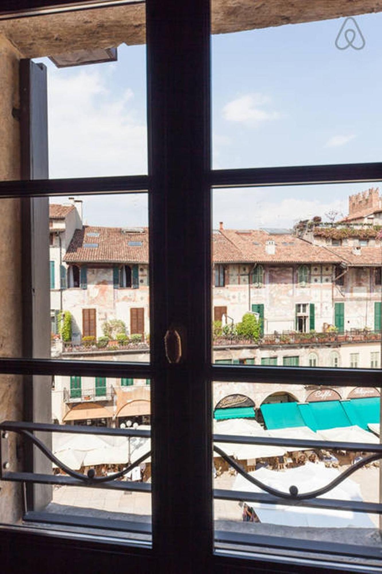 Truly Verona - Delle Erbe Suites Exteriér fotografie